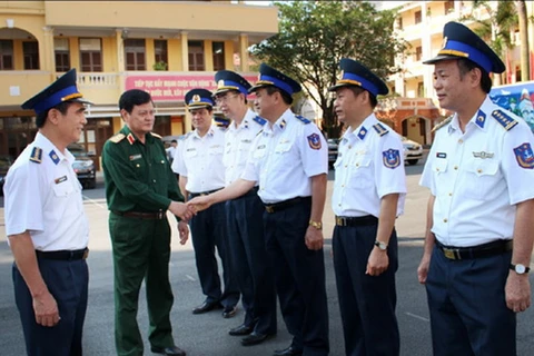 Lãnh đạo Bộ Quốc phòng làm việc với Cảnh sát biển Việt Nam