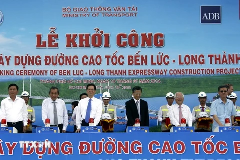 Thủ tướng phát lệnh khởi công đường cao tốc Bến Lức-Long Thành