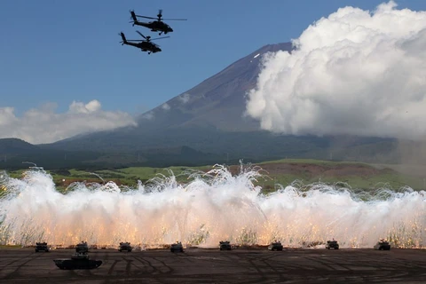 Nhật Bản bắt đầu tập trận "Hỏa lực" để bảo vệ đảo xa
