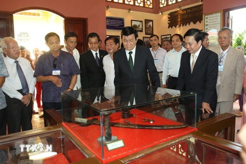 Chủ tịch nước dự kỷ niệm 150 năm anh hùng Trương Định tuẫn tiết