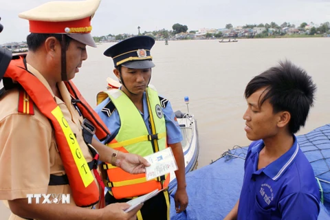 Đảm bảo an toàn giao thông đường thủy trong dịp Quốc khánh