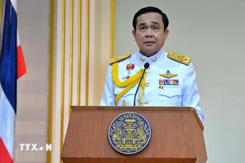 Thủ tướng gửi điện chúc mừng Thủ tướng lâm thời Thái Lan
