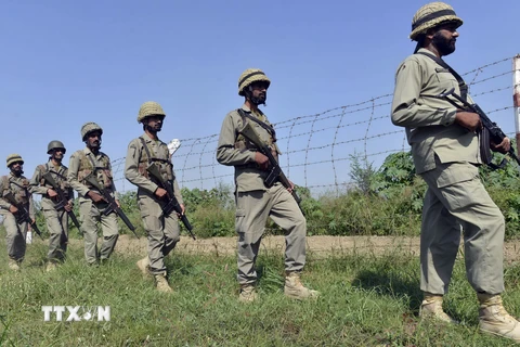 Binh lính hai nước Ấn Độ và Pakistan lại đấu súng ở biên giới