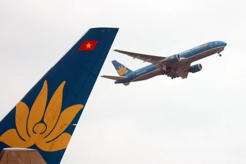 [Infographics] Đấu giá cổ phần lần đầu công ty mẹ của Vietnam Airlines