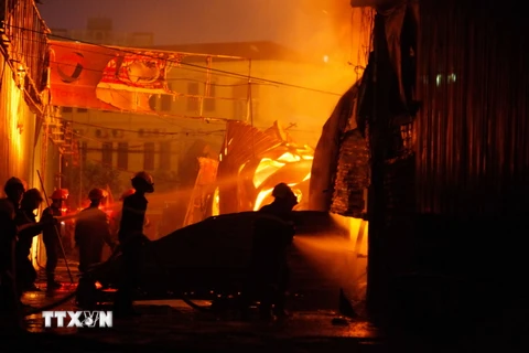 Thành phố Hồ Chí Minh: Cháy nhà trọ, 5 người bị bỏng nặng
