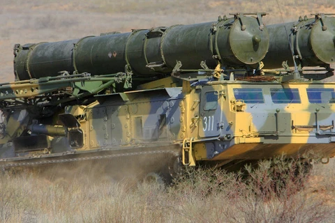 Lực lượng Nga ở Crimea được tăng cường các tổ hợp S-300