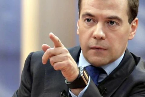 Thủ tướng Medvedev: Nga tài trợ hơn 80 tỷ USD cho Ukraine 