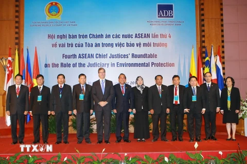 Việt Nam tổ chức hội nghị bàn tròn chánh án ASEAN lần thứ 4