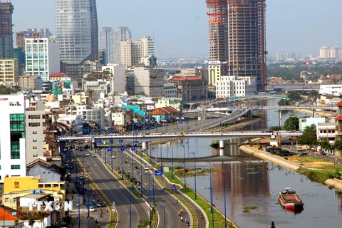Tìm ý tưởng điều chỉnh quy hoạch xây dựng vùng TP Hồ Chí Minh