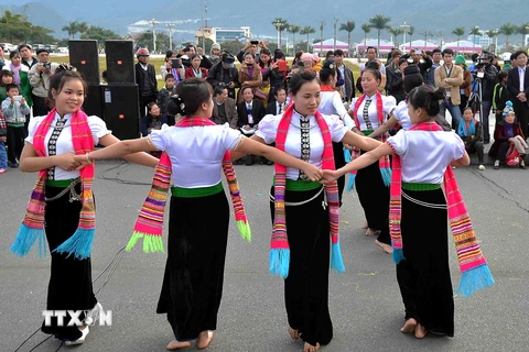 Nhiều hoạt động đậm bản sắc, tôn vinh sắc văn hóa dân tộc Thái 