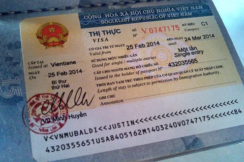 Việt Nam miễn thị thực có thời hạn cho công dân của 7 nước