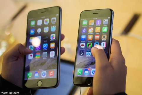Apple chính thức bán iPhone 6 và 6 Plus bản mở khóa ở Mỹ