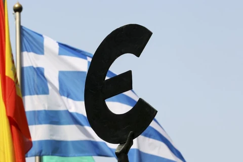 Đức, Pháp bất đồng về khả năng Hy Lạp rút khỏi Eurozone
