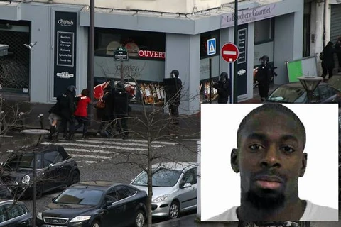 Tiết lộ đối thoại giữa tên khủng bố và con tin ở siêu thị Paris