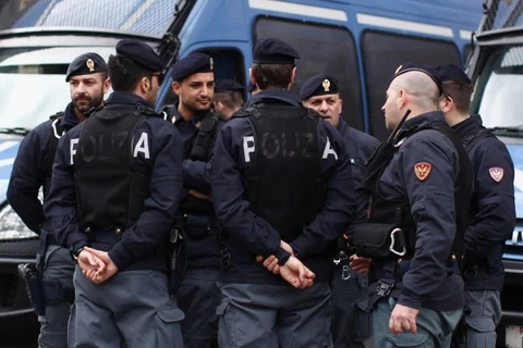 Chính phủ Italy tăng cường an ninh tối đa đề phòng khủng bố