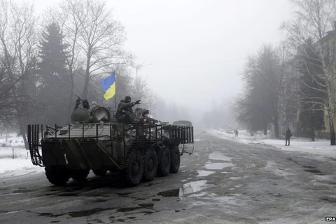  Kiev cáo buộc quân Nga tấn công binh sỹ Ukraine ở miền Đông