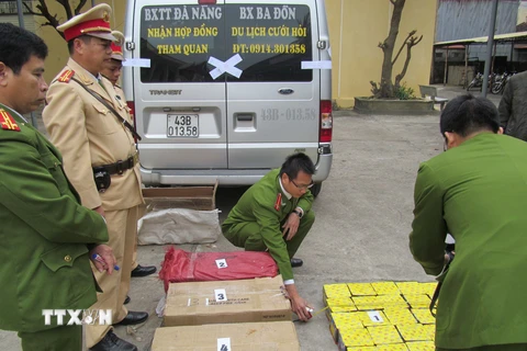 Cảnh sát giao thông Quảng Bình bắt giữ gần 150kg pháo lậu 