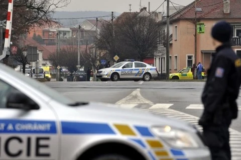 Xả súng trong nhà hàng ở Séc làm ít nhất 8 người chết