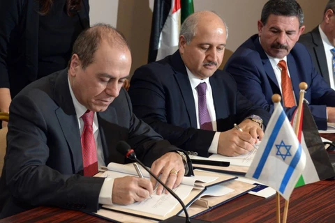 Israel và Jordan ký kết hiệp định lịch sử về nguồn nước
