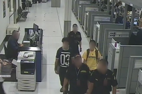 Australia bắt giữ 2 anh em thiếu niên chuẩn bị gia nhập khủng bố