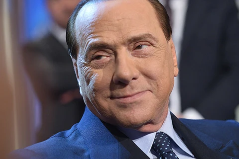 Cựu Thủ tướng Berlusconi trắng án bê bối tình dục gái mại dâm