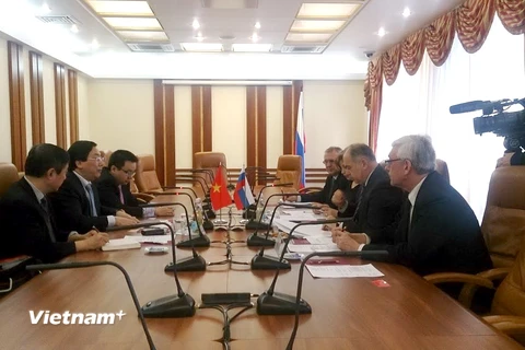 Nga-Việt Nam thảo luận tăng cường mối quan hệ liên nghị viện