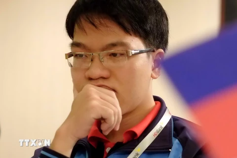 Kỳ thủ Lê Quang Liêm vô địch Giải cờ vua quốc tế HDBank 2015