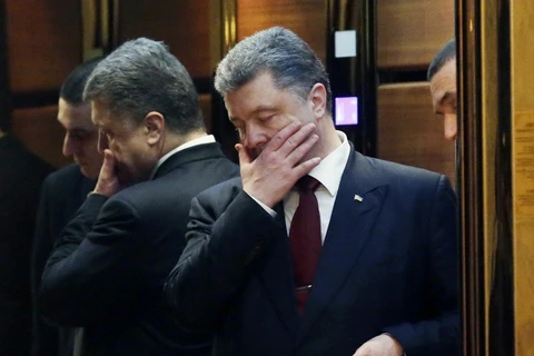 Bốn nghị sỹ tuyên bố rời khỏi đảng của Tổng thống Ukraine