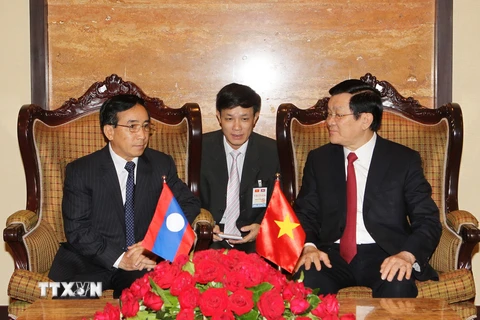 Chủ tịch nước tiếp Chủ tịch Hội Hữu nghị Lào-Việt Nam