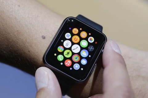 Chuyên gia: Sẽ bán được 1 triệu chiếc Apple Watch trong tuần đầu