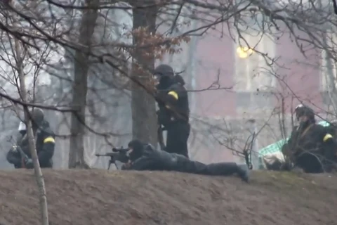 "Xạ thủ bắn người biểu tình Ukraine được huấn luyện ở Ba Lan"