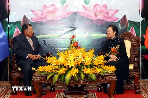 Phó Chủ tịch nước Lào sang Việt Nam dự kỷ niệm ngày 30/4 