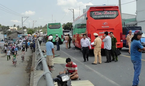 Bộ Giao thông Vận tải thanh tra vụ tai nạn giao thông ở Trà Vinh
