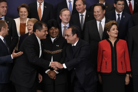Các nhà lãnh đạo châu Âu-Mỹ Latinh, Caribe tại hội nghị thượng đỉnh EU-CELAC. (Nguồn: AFP)