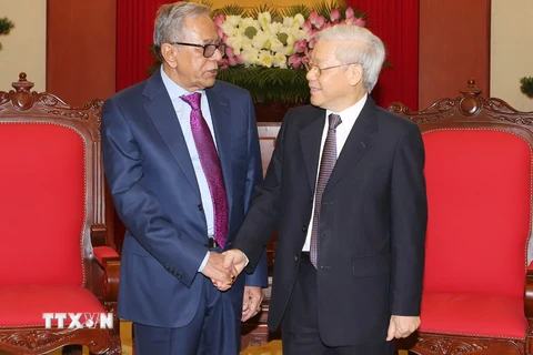 Tổng Bí thư Nguyễn Phú Trọng tiếp Tổng thống Bangladesh Md. Abdul Hamid thăm cấp Nhà nước Việt Nam. (Ảnh: Trí Dũng/TTXVN) 