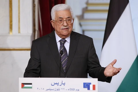 Tổng thống Palestine Mahmoud Abbas phát biểu sau cuộc gặp với Tổng thống Pháp Hollande ở Paris, ngày 22/9. (Nguồn: AFP)