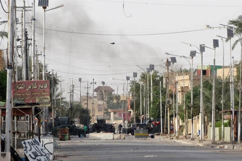 Đường phố Ramadi trong cuộc giao tranh giữa lực lượng an ninh Iraq và IS. (Nguồn: AP)
