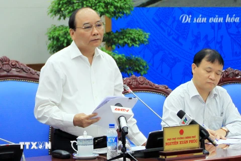 Phó Thủ tướng Nguyễn Xuân Phúc, Trưởng Ban Chỉ đạo 389 phát biểu tại cuộc họp. (Ảnh: An Đăng/TTXVN) 