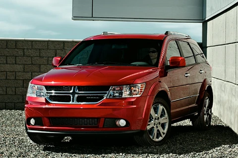 Mẫu xe Dodge Journey đời 2012. (Nguồn: car.mitula.us)