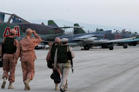 Máy bay chiến đấu Nga tại căn cứ quân sự Latakia, Syria. (Nguồn: Sputnik)