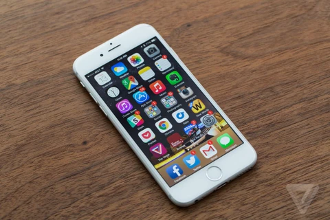 Apple có thể trang bị bộ sạc pin không dây cho iPhone trong năm tới