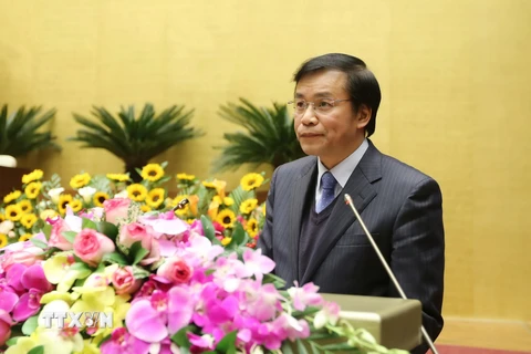 Tổng Thư ký Quốc hội Nguyễn Hạnh Phúc phát biểu tại hội nghị. (Ảnh: An Đăng/TTXVN)