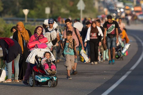Người tị nạn trên đường từ Hungary đến Áo. (Nguồn: Getty Images)