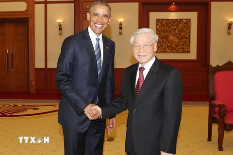 Tổng Bí thư Nguyễn Phú Trọng tiếp Tổng thống Hợp chúng quốc Hoa Kỳ Barack Hussein Obama thăm chính thức Việt Nam. (Ảnh: Trí Dũng/TTXVN)