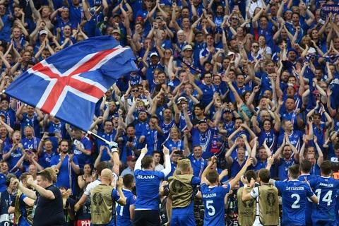 Có tới 99,8% dân số Iceland đã theo dõi trận thắng lịch sử của đội tuyển "con cưng" với tuyển Anh. (Nguồn: ibtimes.co.uk)