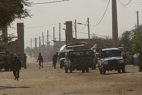 Ảnh tư liệu: Một trạm kiểm soát quân sự ở Timbuktu, Mali, tháng 2/2016. (Nguồn: Reuters)