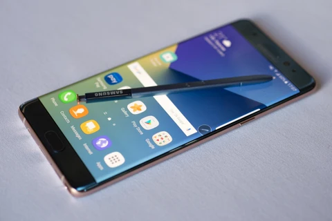 Samsung thừa nhận điện thoại Galaxy Note 7 thay thế bị nóng