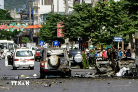 [Video] Hiện trường vụ nổ xe taxi kinh hoàng ở Cẩm Phả