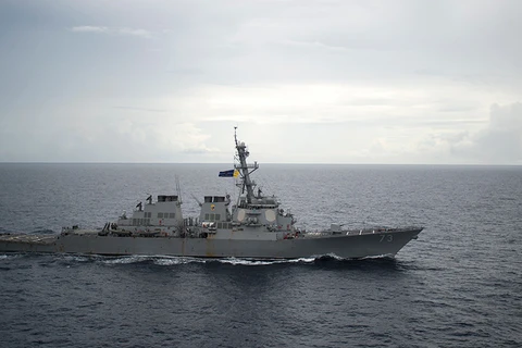 Bộ Ngoại giao lên tiếng về việc tàu khu trục Mỹ tiếp cận Hoàng Sa