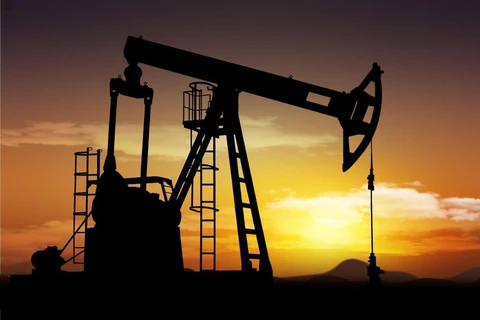 Nga, Saudi Arabia bắt tay hợp tác cân bằng thị trường dầu mỏ